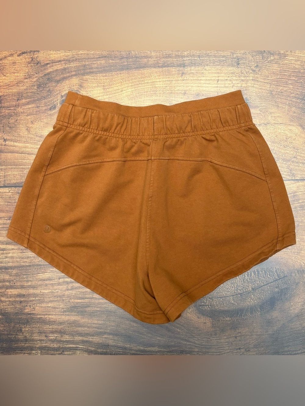 Lululemon Inner Glow High Rise Shorts 3" In Copper Brown Size 4 - Picture 2 of 6